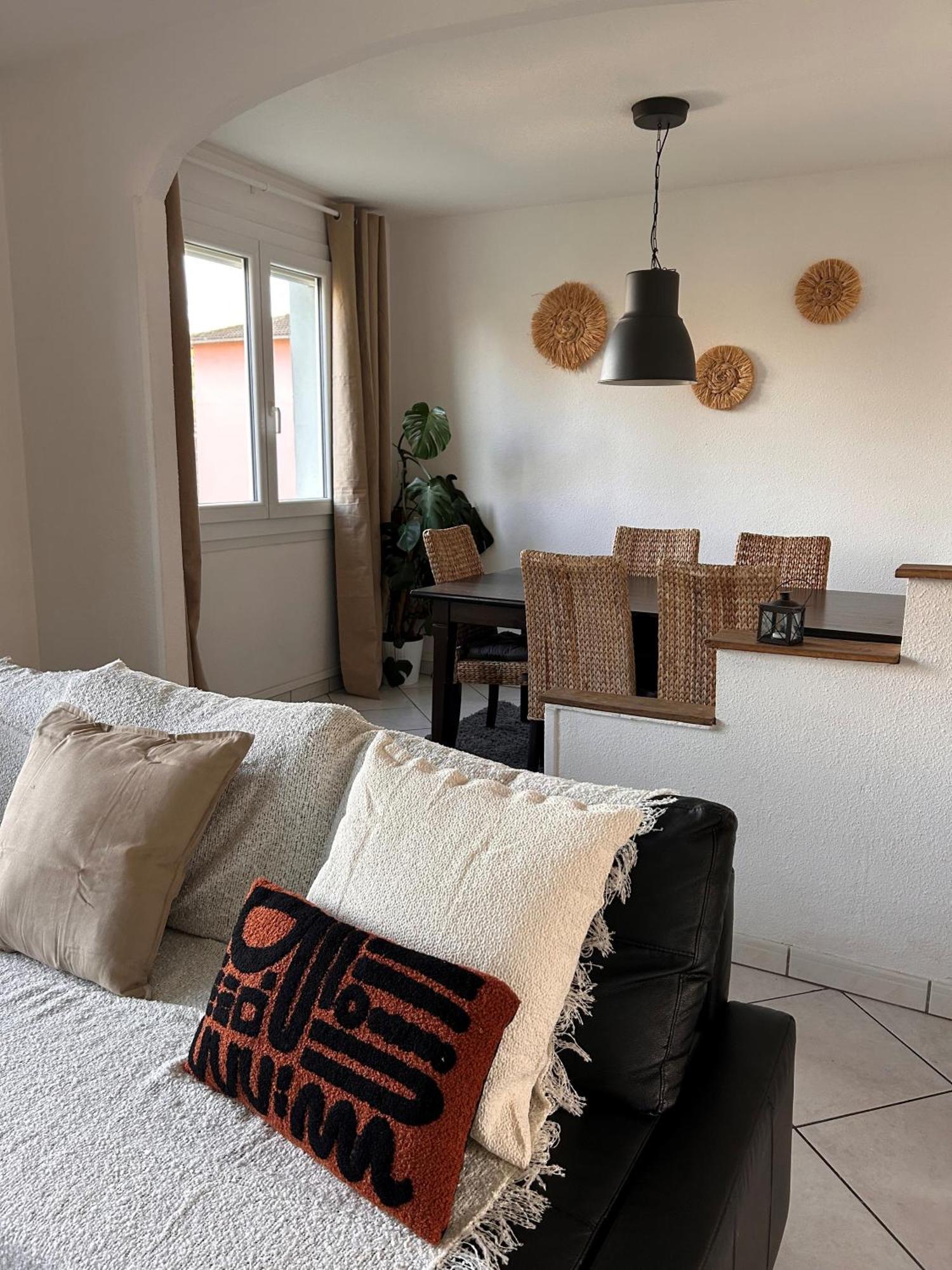 La Belle Escale Apartment แบลฟอร์ ภายนอก รูปภาพ